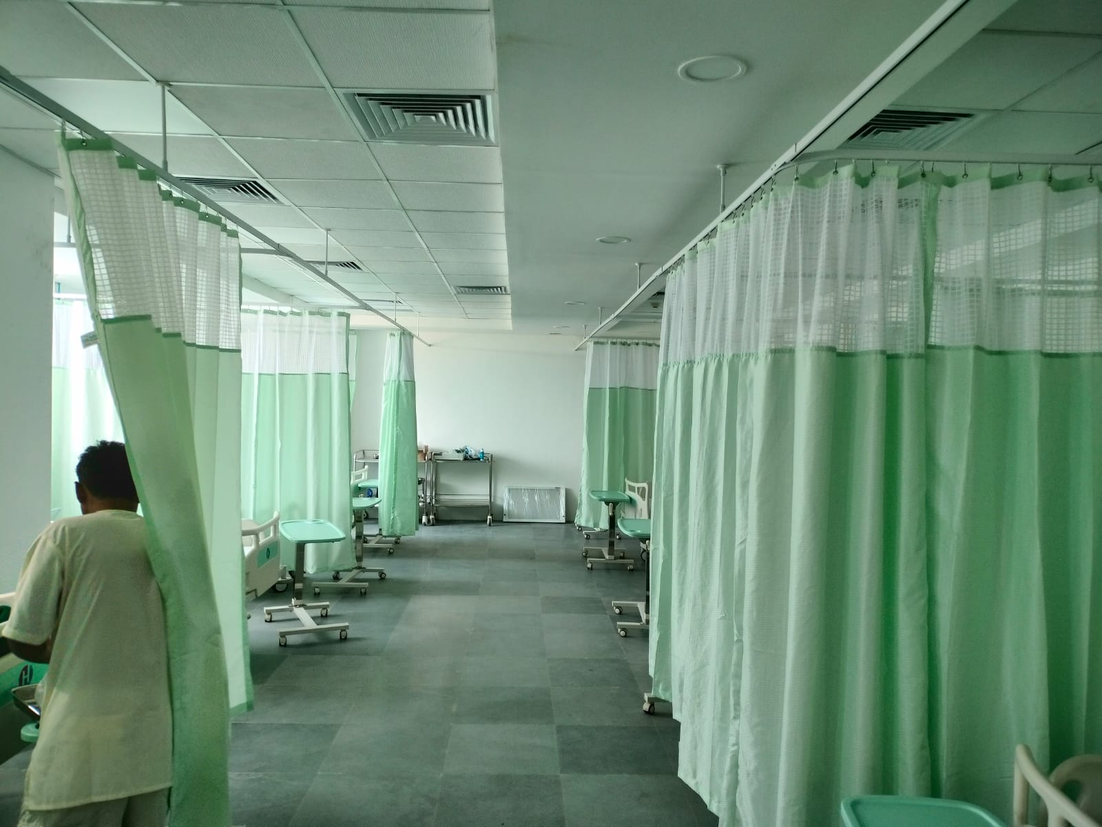 NURSE CALL SYSTEM, CUBICLE TRACK SYSTEM WITH CURTAINS