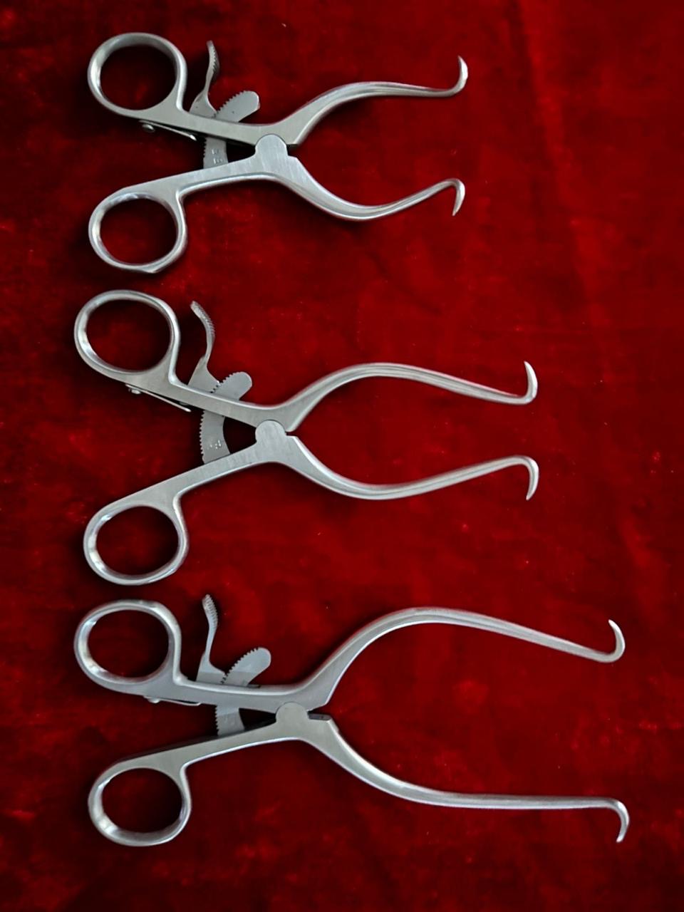 Surgical instruments